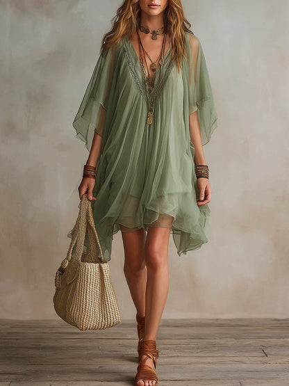 Vestido Mini Fluido de Chiffon Verde con Escote en V