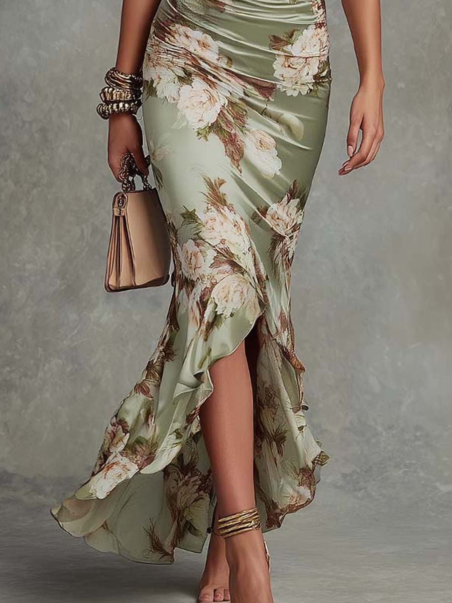 Vestido Maxi Asimétrico de Satén Verde con Volantes y Mangas de Campana en V