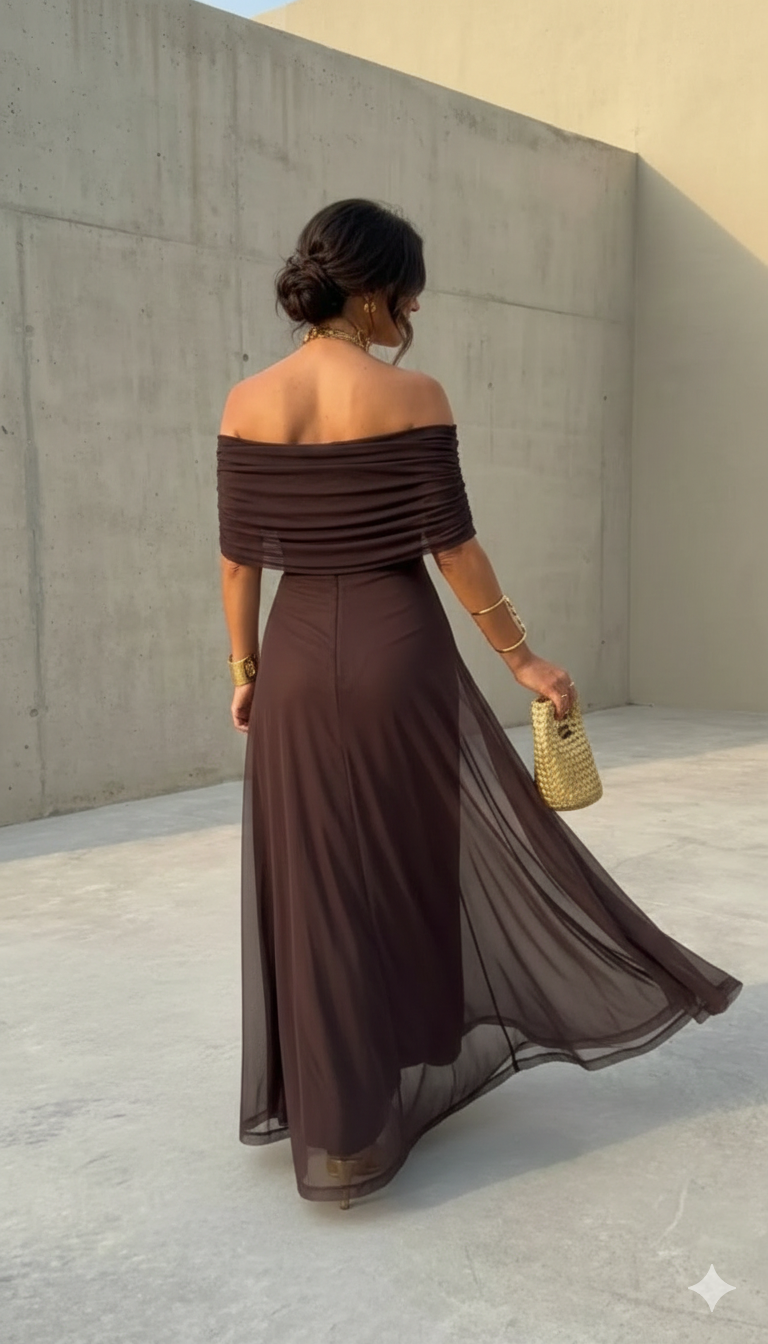 Uma - Vestido fluido y amplio con diseño elegante
