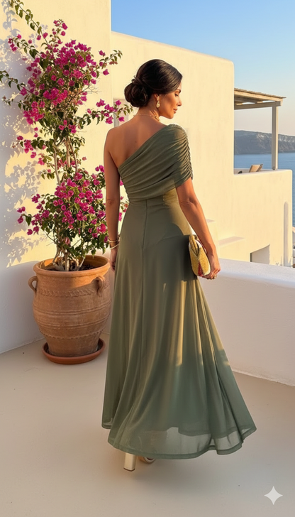 Uma - Vestido fluido y amplio con diseño elegante